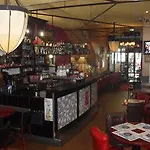 Latino Centre 2*