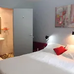 Latino Centre Hotel Reims