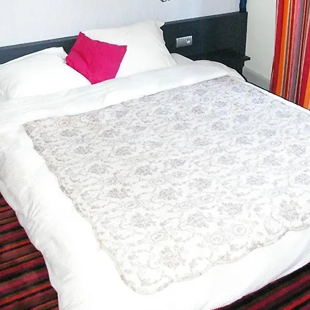 Latino Centre Hotell