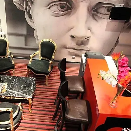 Latino Centre 2* Reims