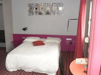 Hotel Latino Centre Reims