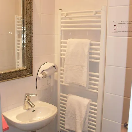 Latino Centre 2* Reims