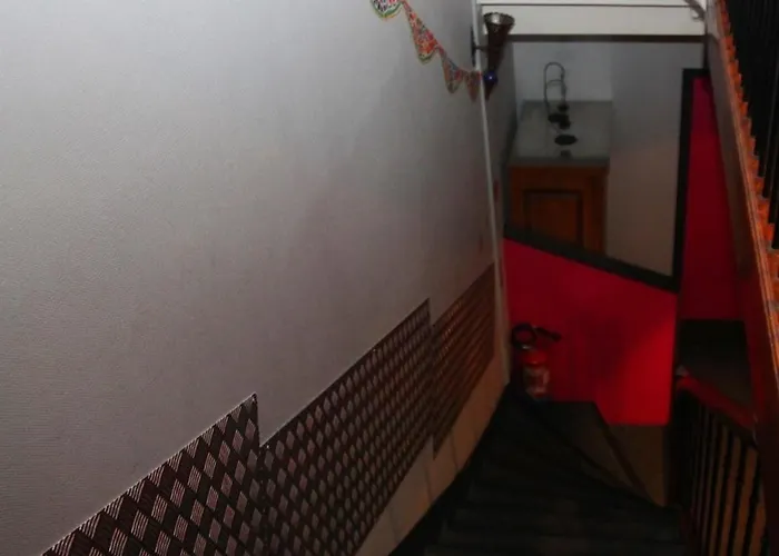 兰斯拉丁中心酒店 酒店