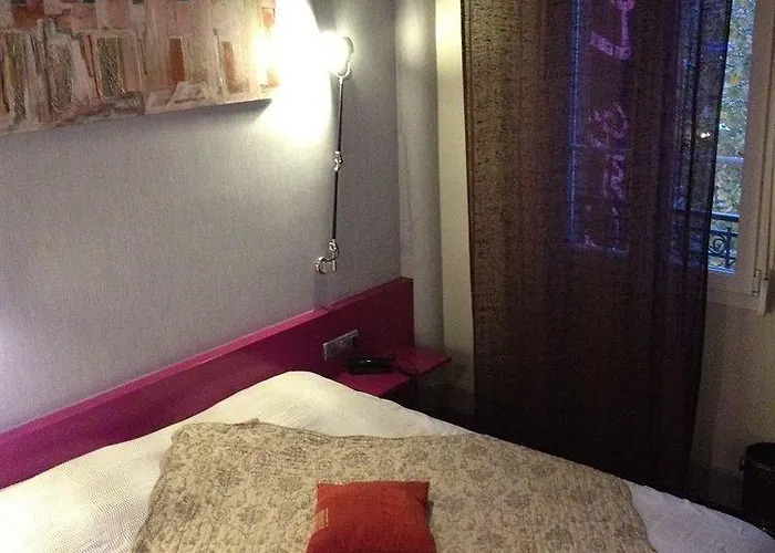 兰斯拉丁中心酒店