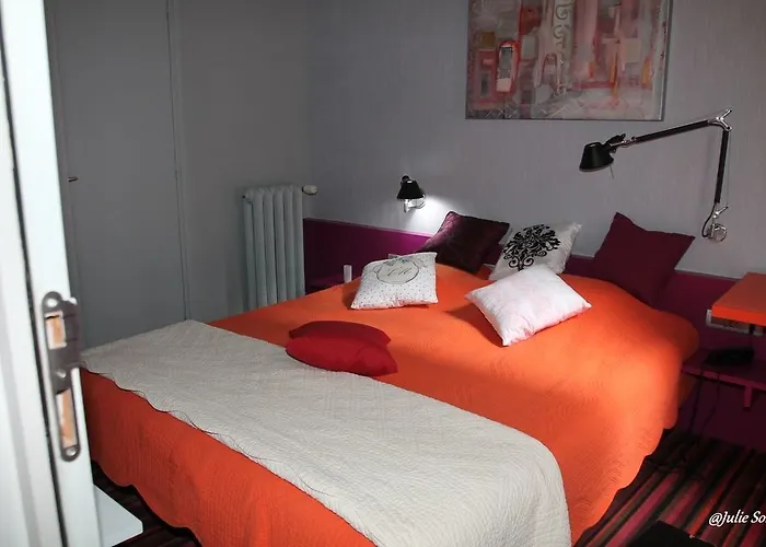 Latino Centre Hotel Reims