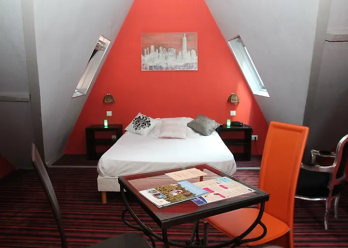 Hotel Latino Centre Reims