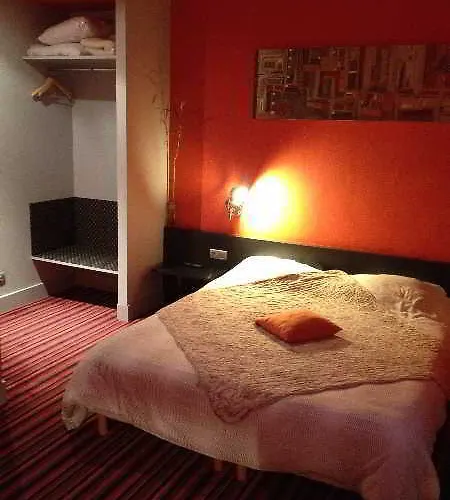 兰斯拉丁中心酒店 兰斯